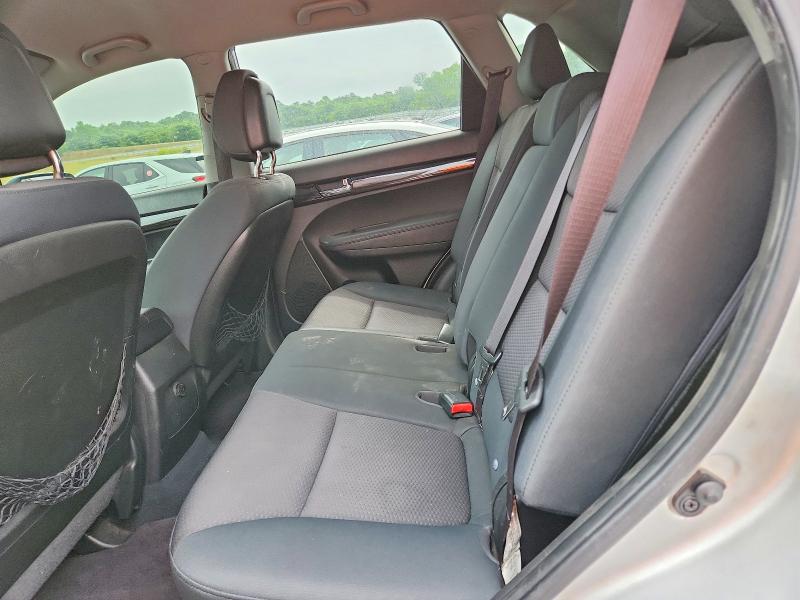 51861216 :رقم المزاد ، 5XYKT3A13BG050476 vin ، 2011 Kia Sorento مزاد بيع
