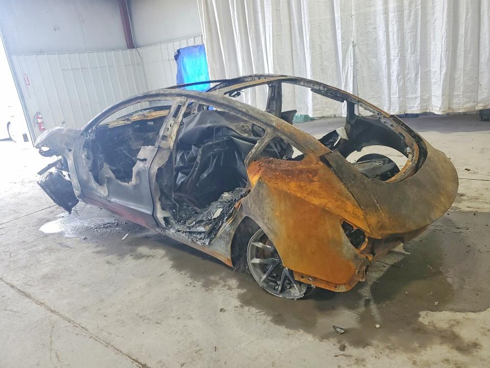 2021 Tesla Model 3 მანქანა იყიდება აუქციონზე, vin: 5YJ3E1EB9MF019782, აუქციონის ნომერი: 49926156