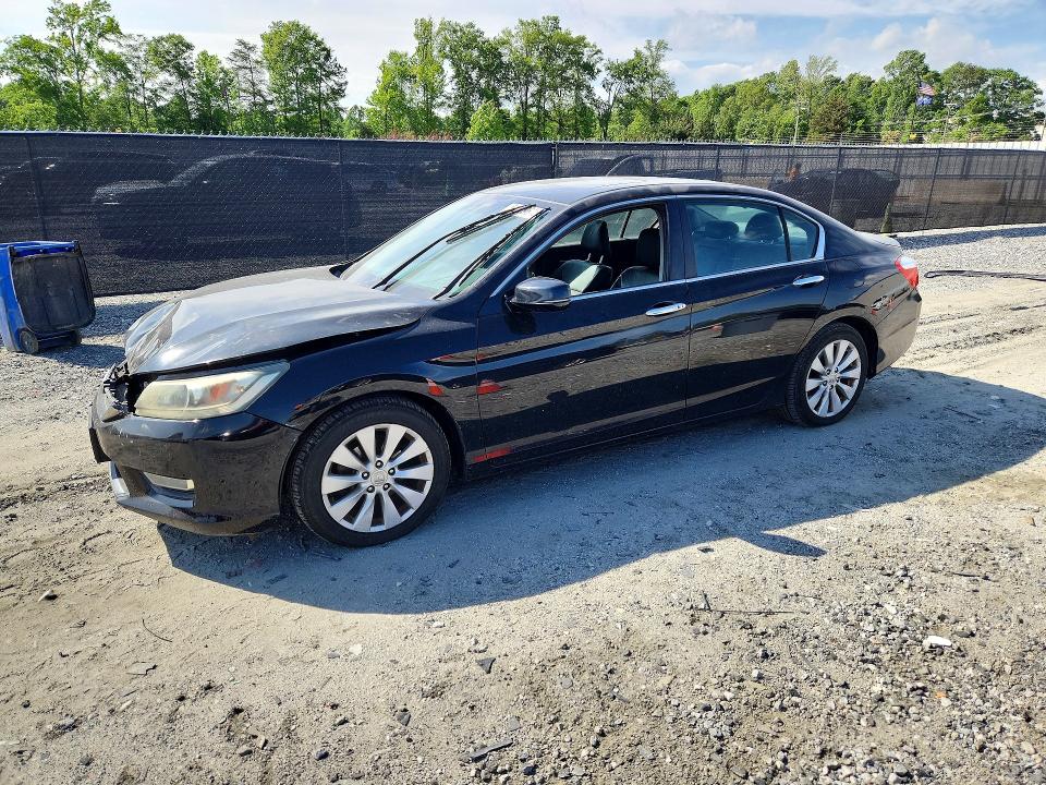 2013 Honda Accord მანქანა იყიდება აუქციონზე, vin: 1HGCR2F87DA071032, აუქციონის ნომერი: 51779646
