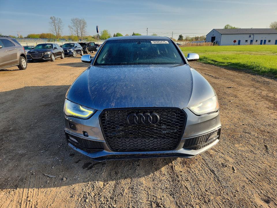 2013 Audi S4 მანქანა იყიდება აუქციონზე, vin: WAUKGAFL3DA211654, აუქციონის ნომერი: 50983476
