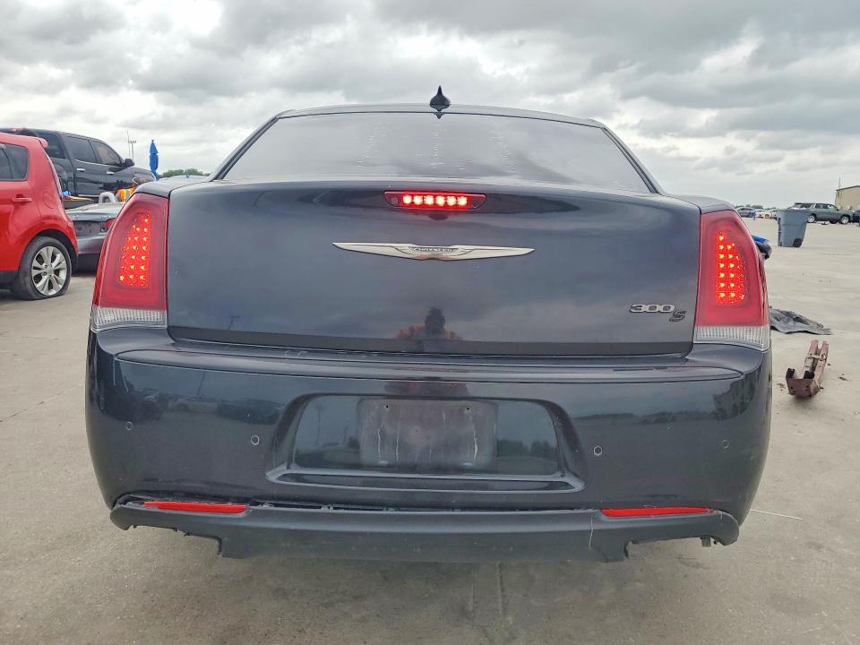 Продаж на аукціоні авто 2016 Chrysler 300, vin: 2C3CCABG8GH307737, номер лоту: 49842586