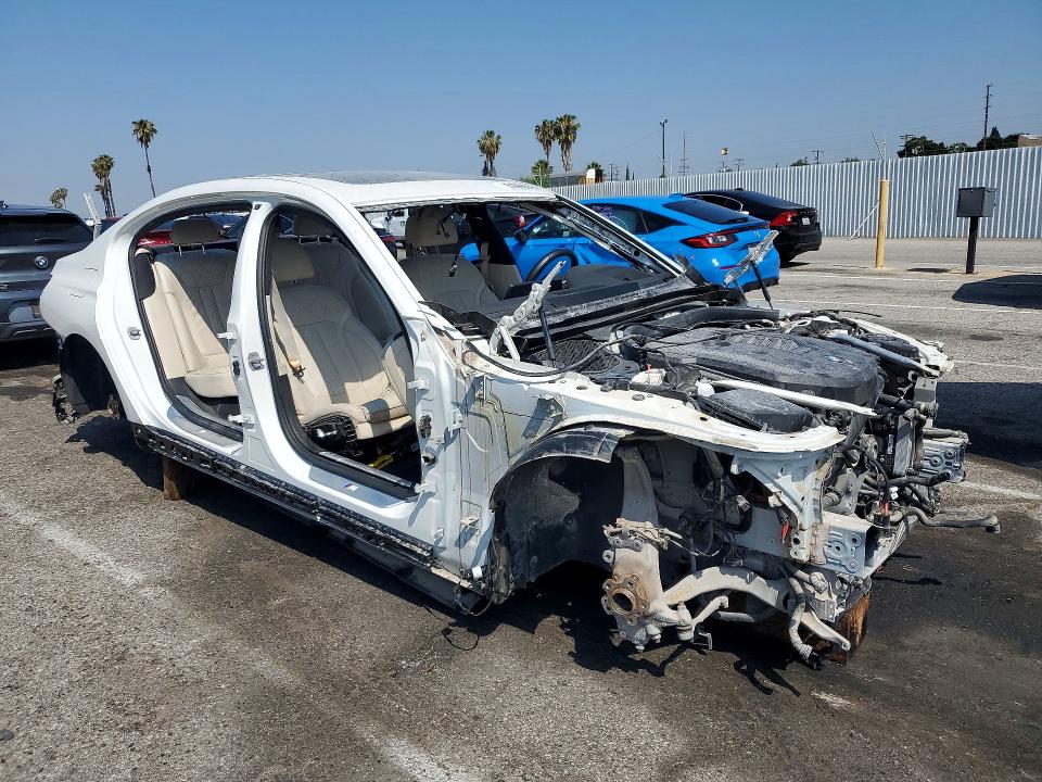2021 Bmw 740 მანქანა იყიდება აუქციონზე, vin: WBA7T2C07MCF88819, აუქციონის ნომერი: 51893676