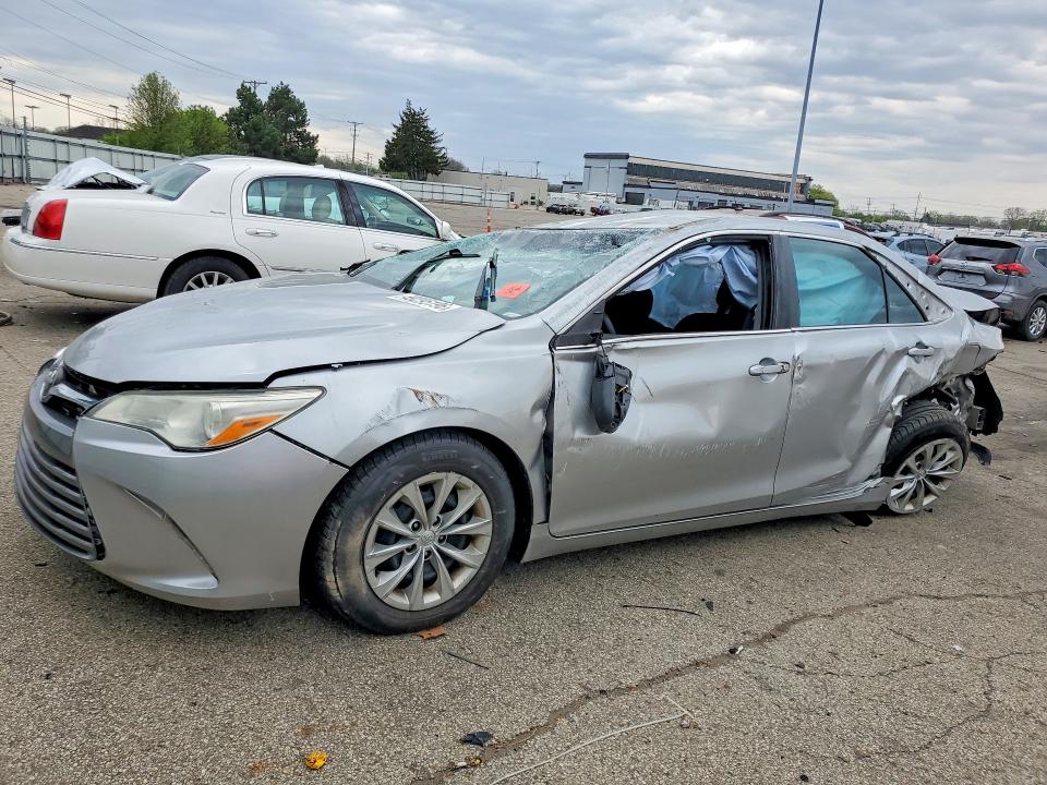 Aukcja sprzedaży 2016 Toyota Camry, vin: 4T1BF1FK4GU149662, numer aukcji: 49295196
