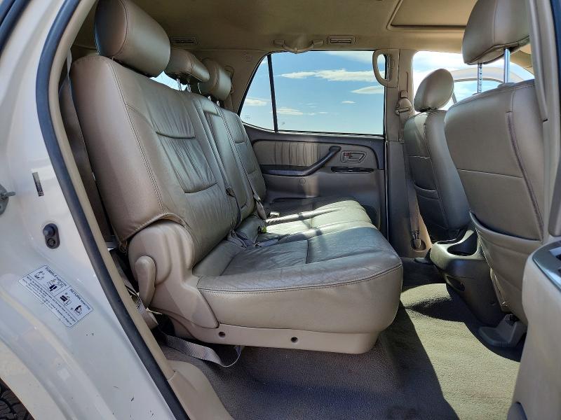 50523866 :رقم المزاد ، 5TDBT48AX5S252217 vin ، 2005 Toyota Sequoia مزاد بيع