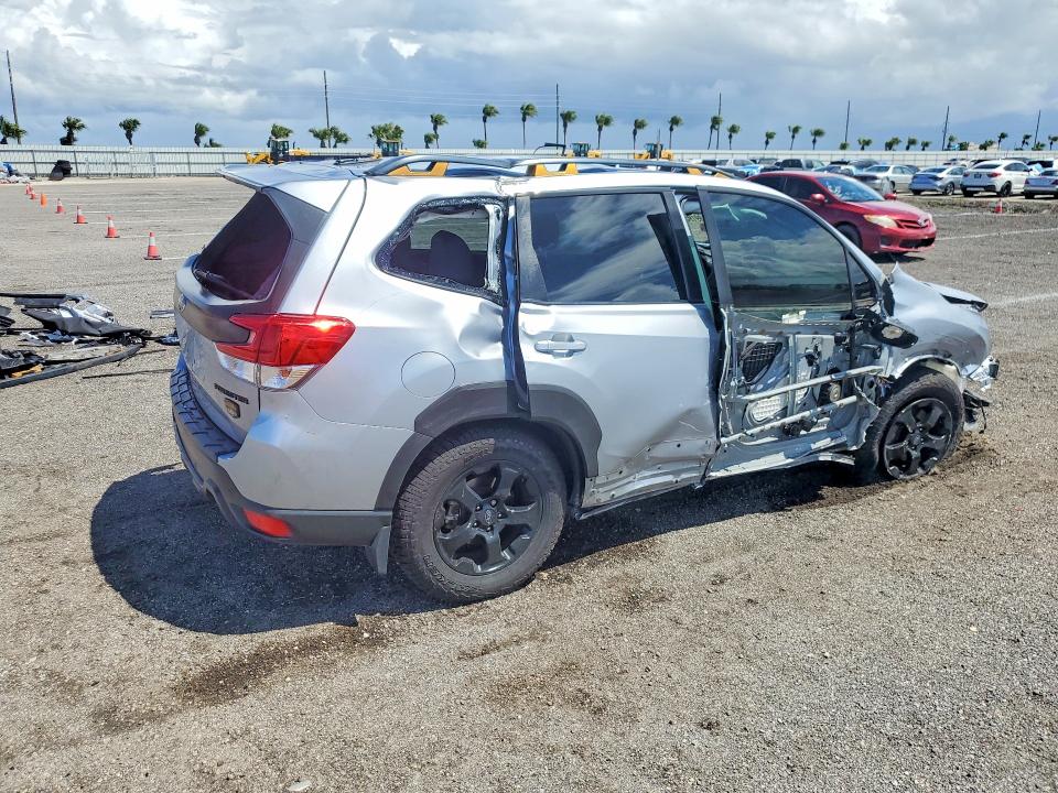 48919556 :رقم المزاد ، JF2SKAMC4NH419492 vin ، 2022 Subaru Forester مزاد بيع