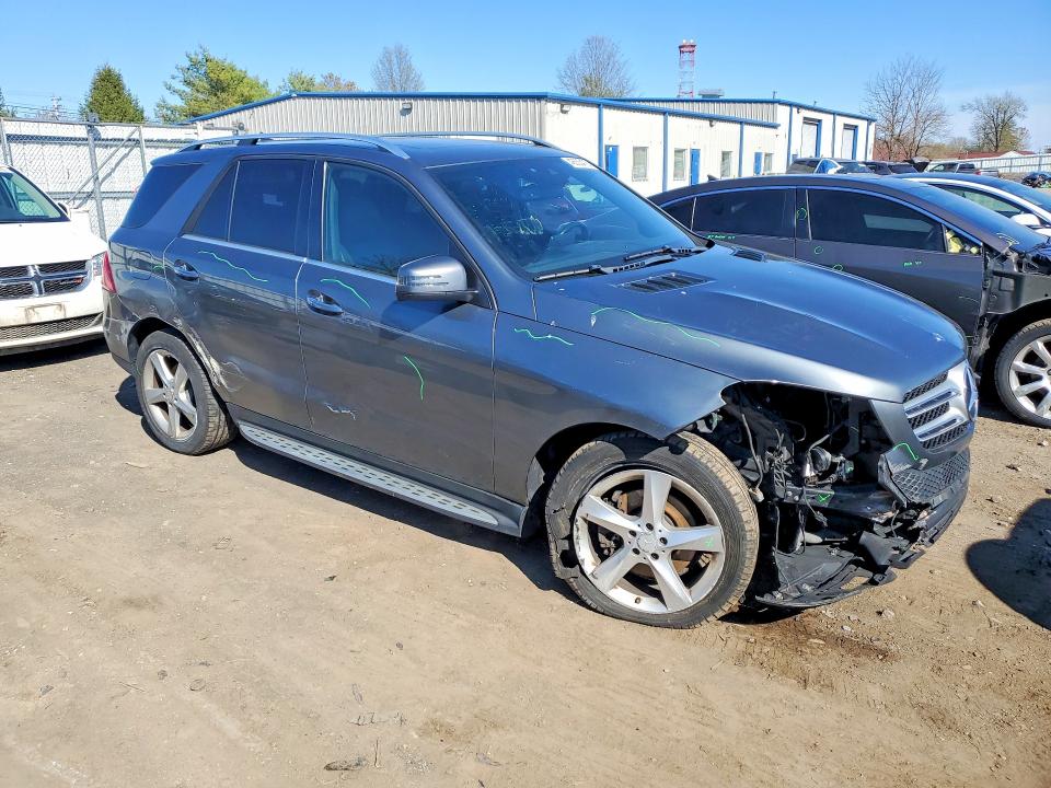 Продажа на аукционе авто 2017 Mercedes-benz Gle, vin: 4JGDA5HB6HA903112, номер лота: 48633476