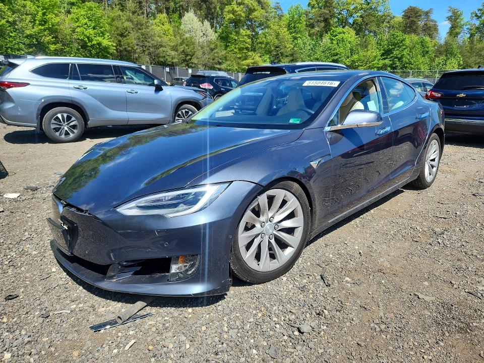 2018 Tesla Model S მანქანა იყიდება აუქციონზე, vin: 5YJSA1E26JF286333, აუქციონის ნომერი: 51504616