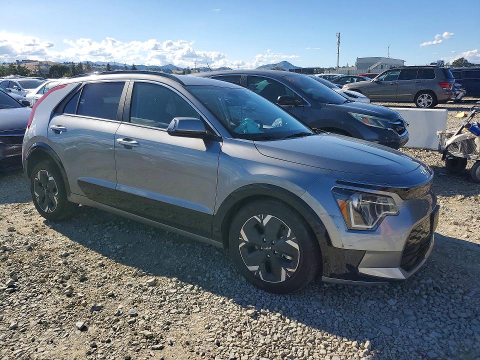 Продаж на аукціоні авто 2025 Kia Niro, vin: KNDCR3L1XS5141205, номер лоту: 48717986