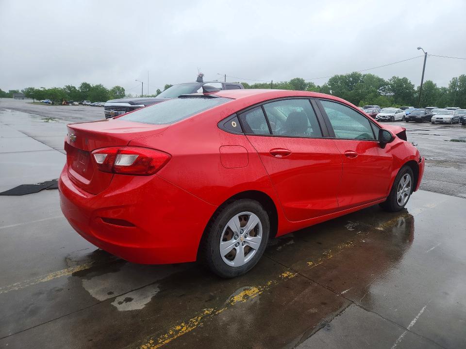 51642466 :رقم المزاد ، 1G1BC5SMXG7324399 vin ، 2016 Chevrolet Cruze مزاد بيع