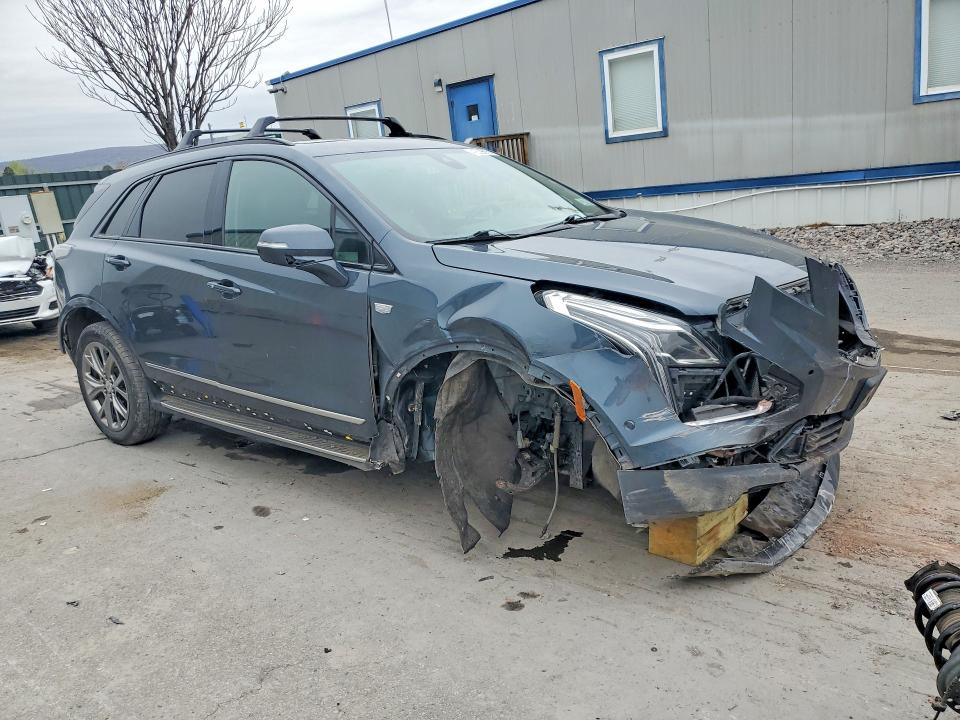 41629076 :رقم المزاد ، 1GYKNGRS0LZ179674 vin ، 2020 Cadillac Xt5 مزاد بيع