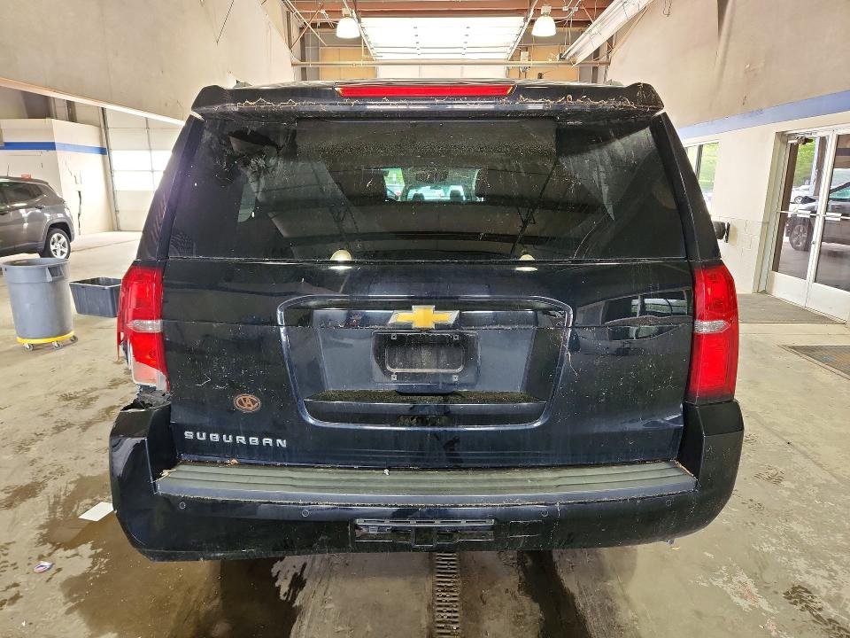 2018 Chevrolet Suburban მანქანა იყიდება აუქციონზე, vin: 1GNSKHKC5JR280849, აუქციონის ნომერი: 50629596