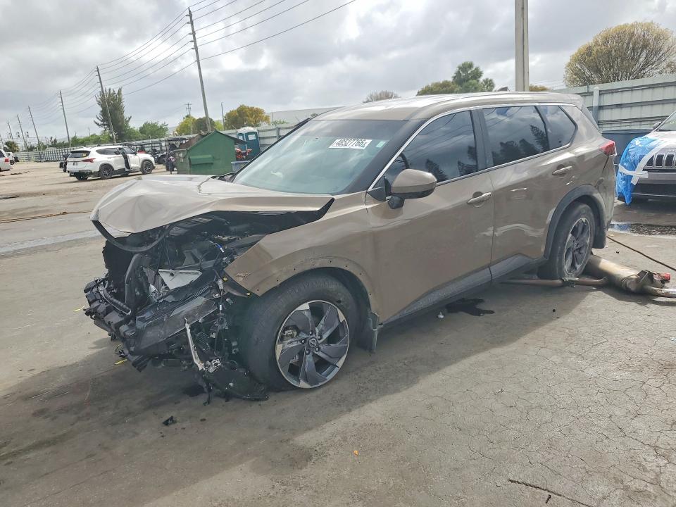 48527766 :رقم المزاد ، 5N1BT3BAXSC842543 vin ، 2025 Nissan Rogue مزاد بيع