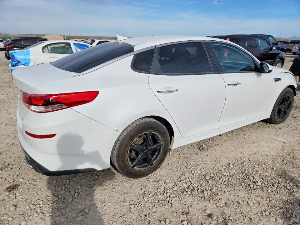 2020 Kia Optima მანქანა იყიდება აუქციონზე, vin: 5XXGT4L36LG392892, აუქციონის ნომერი: 50263096