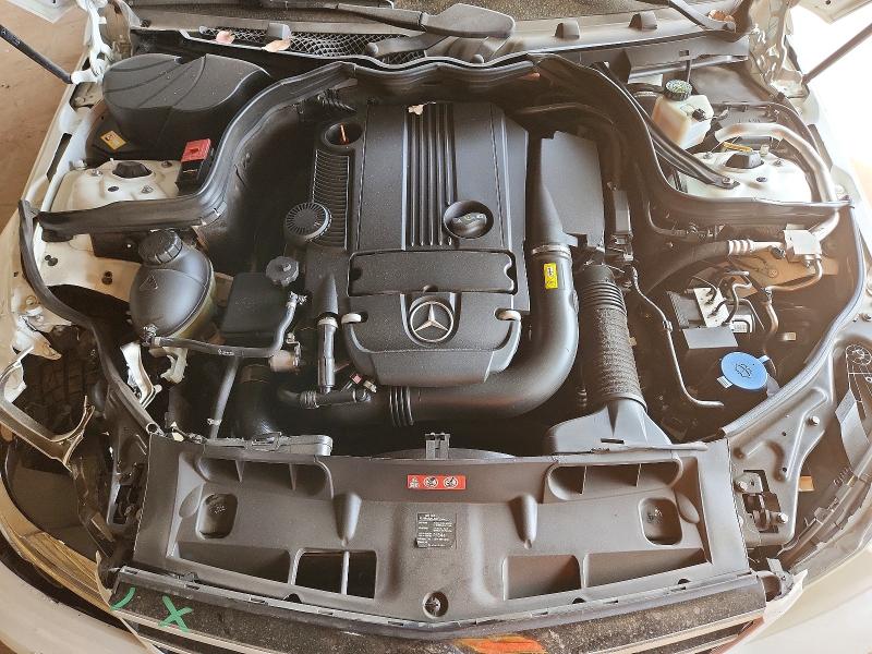 Продаж на аукціоні авто 2014 Mercedes-benz C, vin: WDDGF4HB5EG243690, номер лоту: 50440306