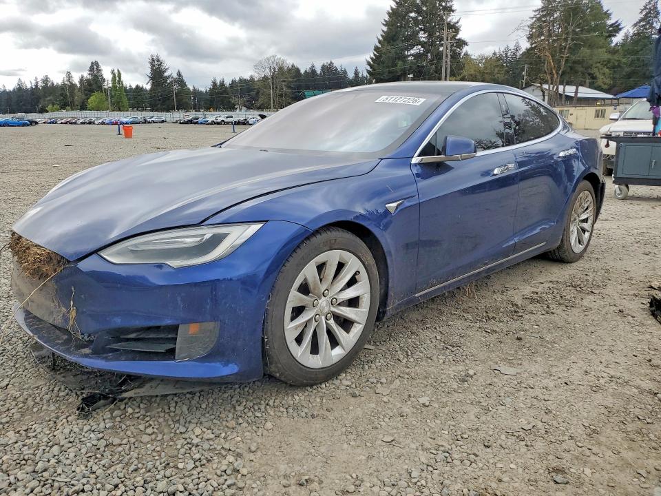 2017 Tesla Model S მანქანა იყიდება აუქციონზე, vin: 5YJSA1E29HF210647, აუქციონის ნომერი: 51127226