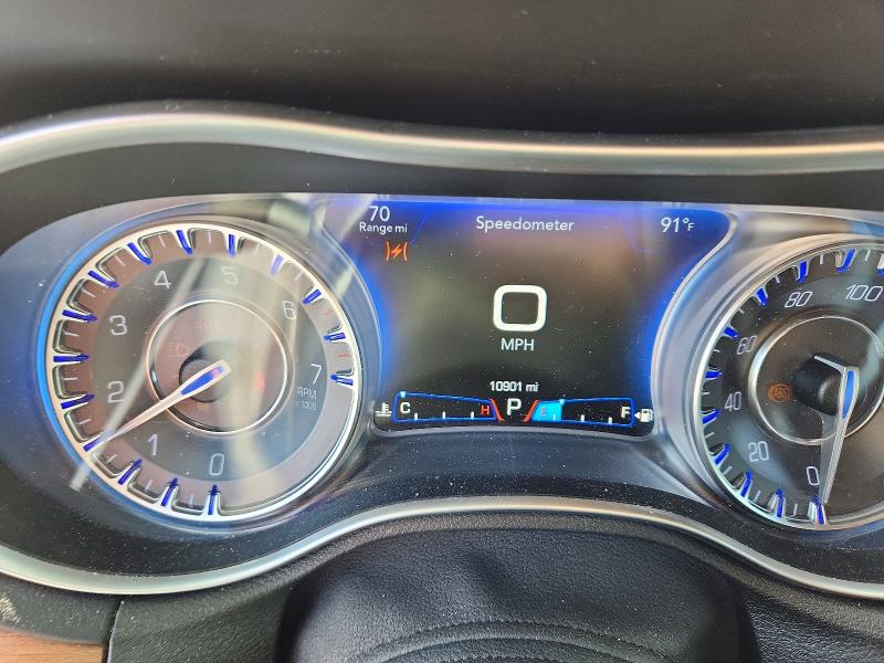 50492726 :رقم المزاد ، 2C3CCASGXFH882954 vin ، 2015 Chrysler 300c مزاد بيع