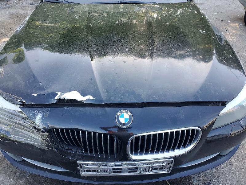 49891376 :رقم المزاد ، WBAFR1C59BC672070 vin ، 2011 Bmw 528 مزاد بيع