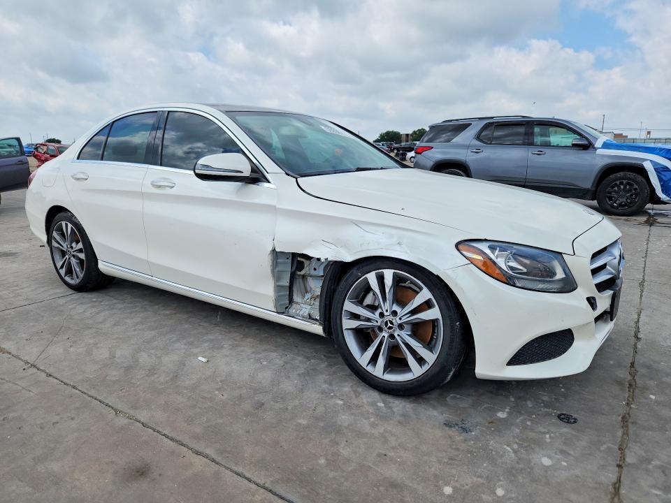 Продажа на аукционе авто 2017 Mercedes-benz C, vin: 55SWF4JBXHU222976, номер лота: 50936116