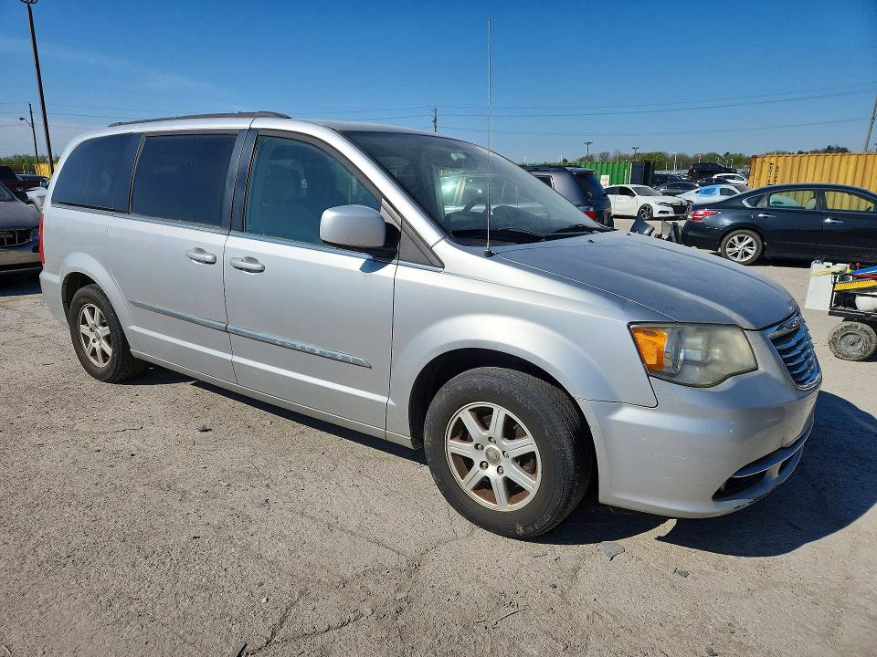 48940956 :رقم المزاد ، 2A4RR5DG5BR694642 vin ، 2011 Chrysler Town & Country مزاد بيع
