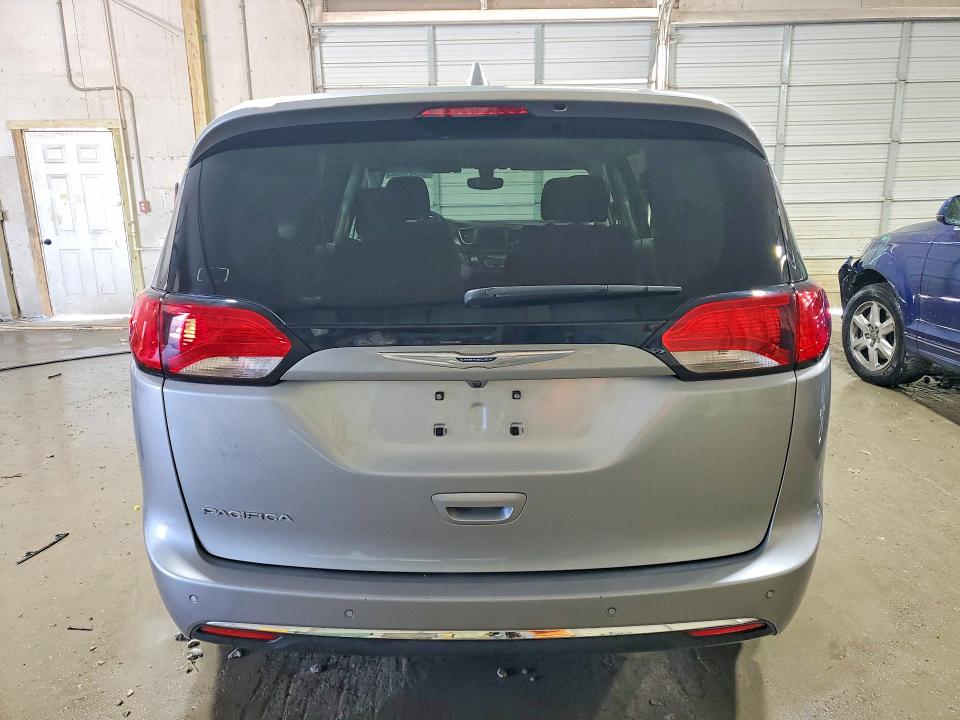 2019 Chrysler Pacifica მანქანა იყიდება აუქციონზე, vin: 2C4RC1FG3KR587926, აუქციონის ნომერი: 50283086
