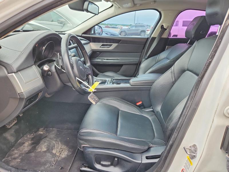 Продажа на аукционе авто 2018 Jaguar Xf, vin: SAJBR4FX5JCY70175, номер лота: 51976936