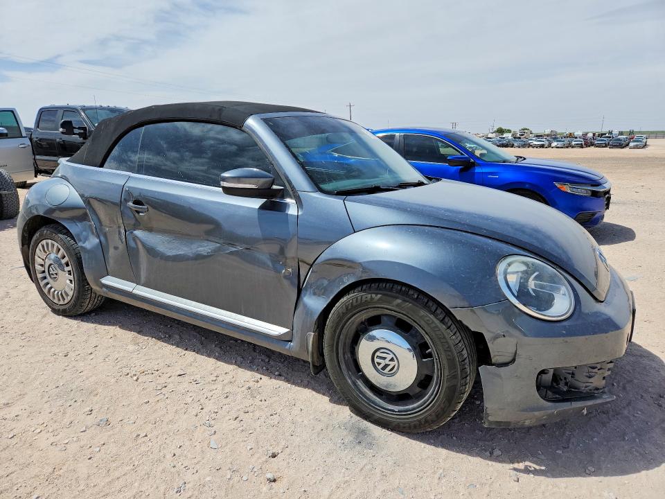 51164646 :رقم المزاد ، 3VW517ATXEM820785 vin ، 2014 Volkswagen Beetle مزاد بيع