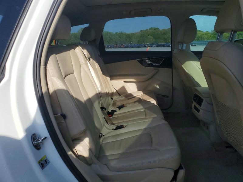 48959206 :رقم المزاد ، WA1LAAF78JD019243 vin ، 2018 Audi Q7 مزاد بيع