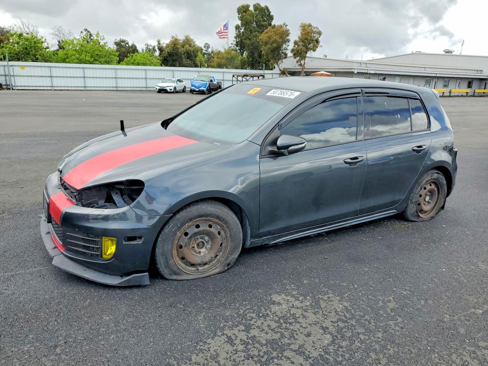 50786576 :رقم المزاد ، WVWHV7AJXDW130004 vin ، 2013 Volkswagen Gti مزاد بيع