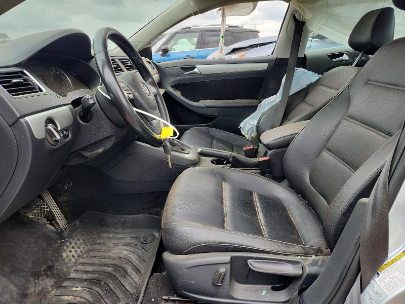 50611266 :رقم المزاد ، 3VWDX7AJ5DM255546 vin ، 2013 Volkswagen Jetta مزاد بيع