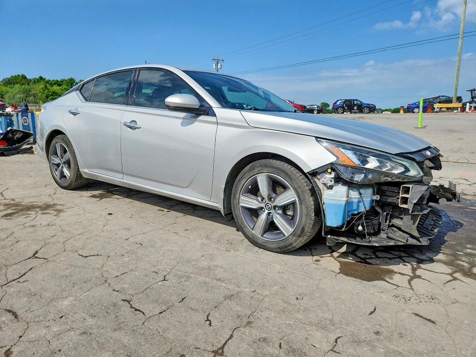 2021 Nissan Altima მანქანა იყიდება აუქციონზე, vin: 1N4BL4EV0MN336127, აუქციონის ნომერი: 50076156