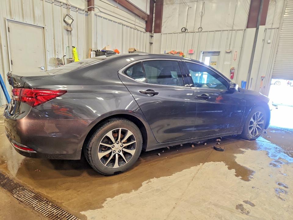 49268526 :رقم المزاد ، 19UUB1F54FA011527 vin ، 2015 Acura Tlx مزاد بيع