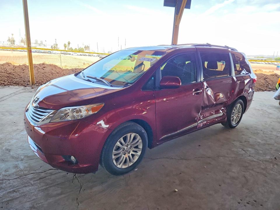Aukcja sprzedaży 2017 Toyota Sienna, vin: 5TDYZ3DC1HS889818, numer aukcji: 51677826