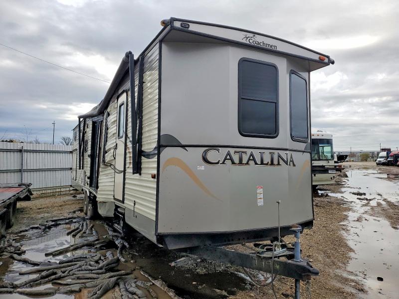 48347326 :رقم المزاد ، 5ZT2CA5B3FT007496 vin ، 2015 Foresriver Catalina مزاد بيع