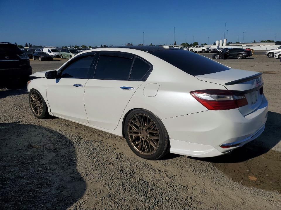 Aukcja sprzedaży 2017 Honda Accord, vin: 1HGCR3F80HA010083, numer aukcji: 51608876