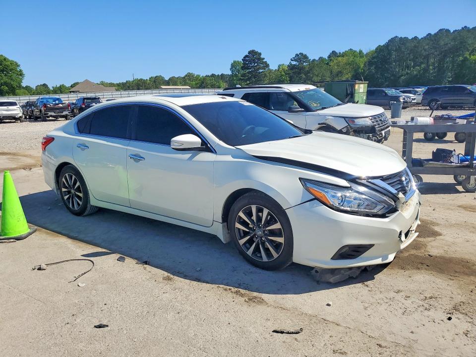 2016 Nissan Altima მანქანა იყიდება აუქციონზე, vin: 1N4AL3AP8GC267040, აუქციონის ნომერი: 49312026