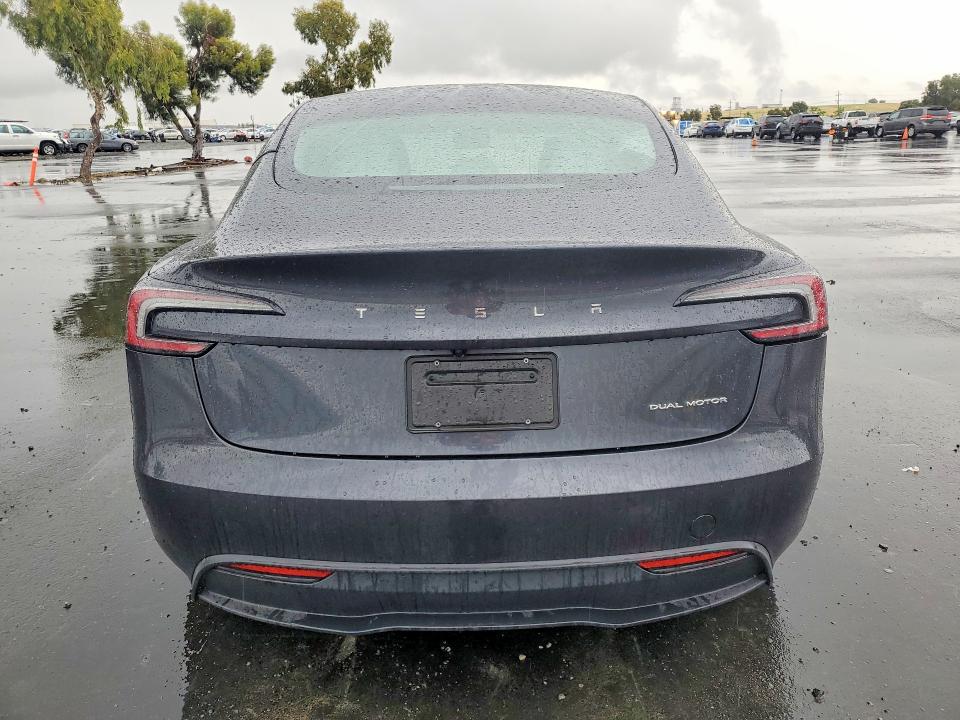 Продаж на аукціоні авто 2025 Tesla Model 3, vin: 5YJ3E1EB2SF065676, номер лоту: 49637996
