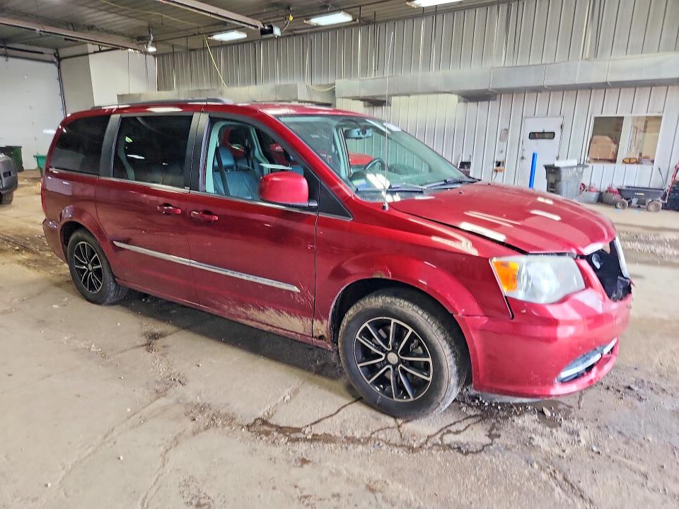 49926996 :رقم المزاد ، 2C4RC1BG6DR775123 vin ، 2013 Chrysler Town & Country مزاد بيع