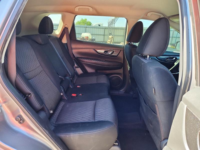 50150846 :رقم المزاد ، KNMAT2MT2HP573352 vin ، 2017 Nissan Rogue مزاد بيع