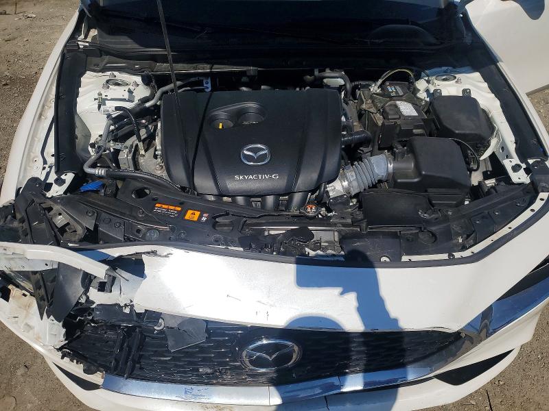 49175676 :رقم المزاد ، 3MZBPACL3NM314677 vin ، 2022 Mazda 3 مزاد بيع