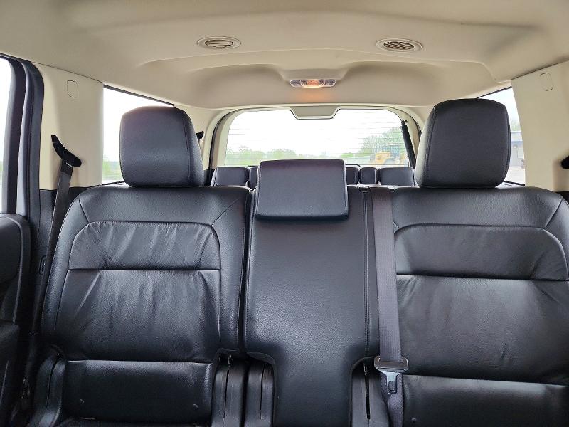 51038396 :رقم المزاد ، 2FMHK6C86HBA04240 vin ، 2017 Ford Flex مزاد بيع