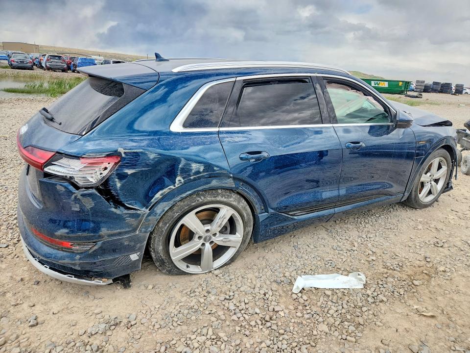 Aukcja sprzedaży 2019 Audi E-tron, vin: WA1VAAGE0KB021815, numer aukcji: 49506446