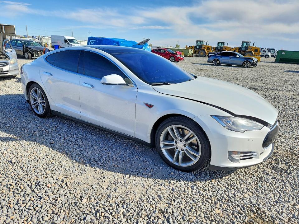 Продаж на аукціоні авто 2013 Tesla Model S, vin: 5YJSA1CP8DFP26930, номер лоту: 48824696