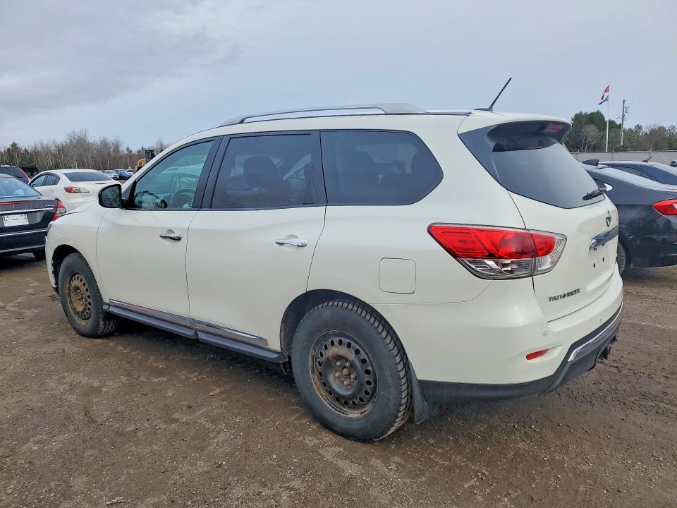 48454976 :رقم المزاد ، 5N1AR2MM9FC712674 vin ، 2015 Nissan Pathfinder مزاد بيع