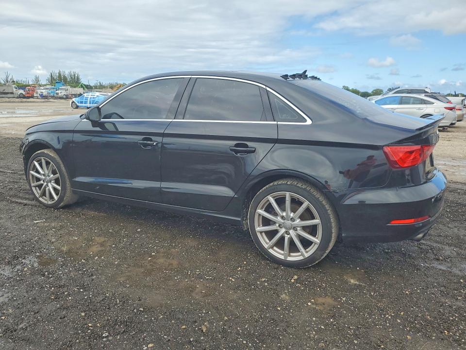 49740966 :رقم المزاد ، WAUCCGFF8F1016004 vin ، 2015 Audi A3 مزاد بيع