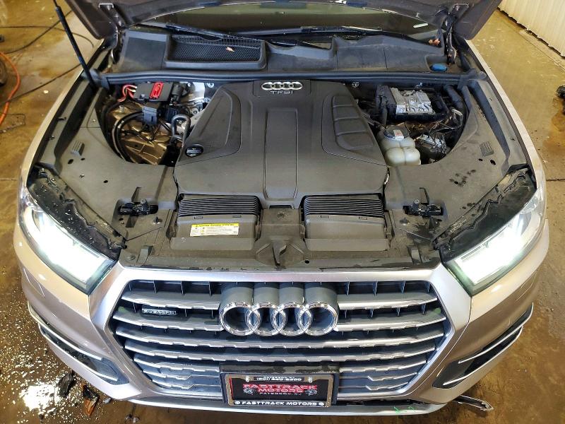 50550156 :رقم المزاد ، WA1LHBF7XJD020590 vin ، 2018 Audi Q7 مزاد بيع