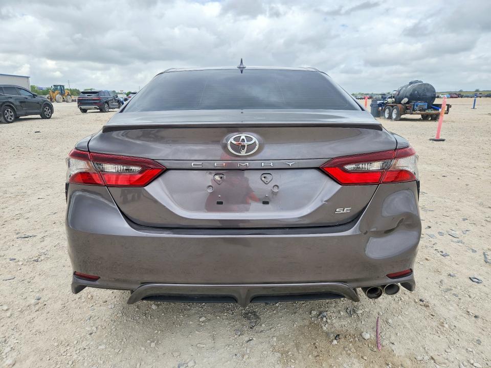 2022 Toyota Camry მანქანა იყიდება აუქციონზე, vin: 4T1G11AK3NU060755, აუქციონის ნომერი: 48538146