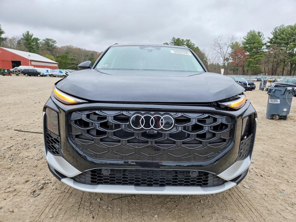 50602436 :رقم المزاد ، WA1ABCFJXT1030003 vin ، 2026 Audi Q3 مزاد بيع