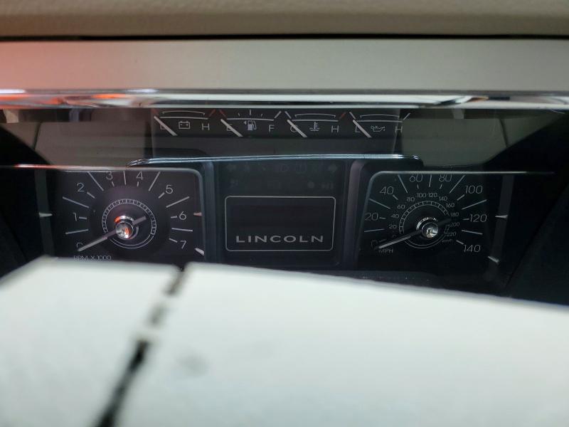 50174596 :رقم المزاد ، 5LMFU28598LJ03768 vin ، 2008 Lincoln Navigator مزاد بيع