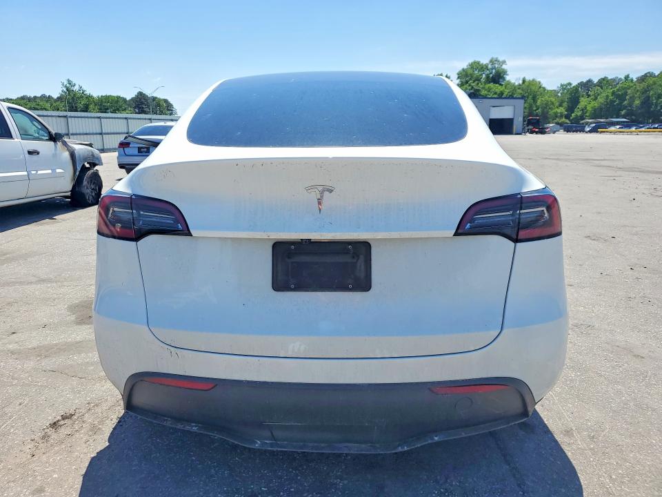 2025 Tesla Model Y მანქანა იყიდება აუქციონზე, vin: 7SAYGDED0SA345132, აუქციონის ნომერი: 51259266