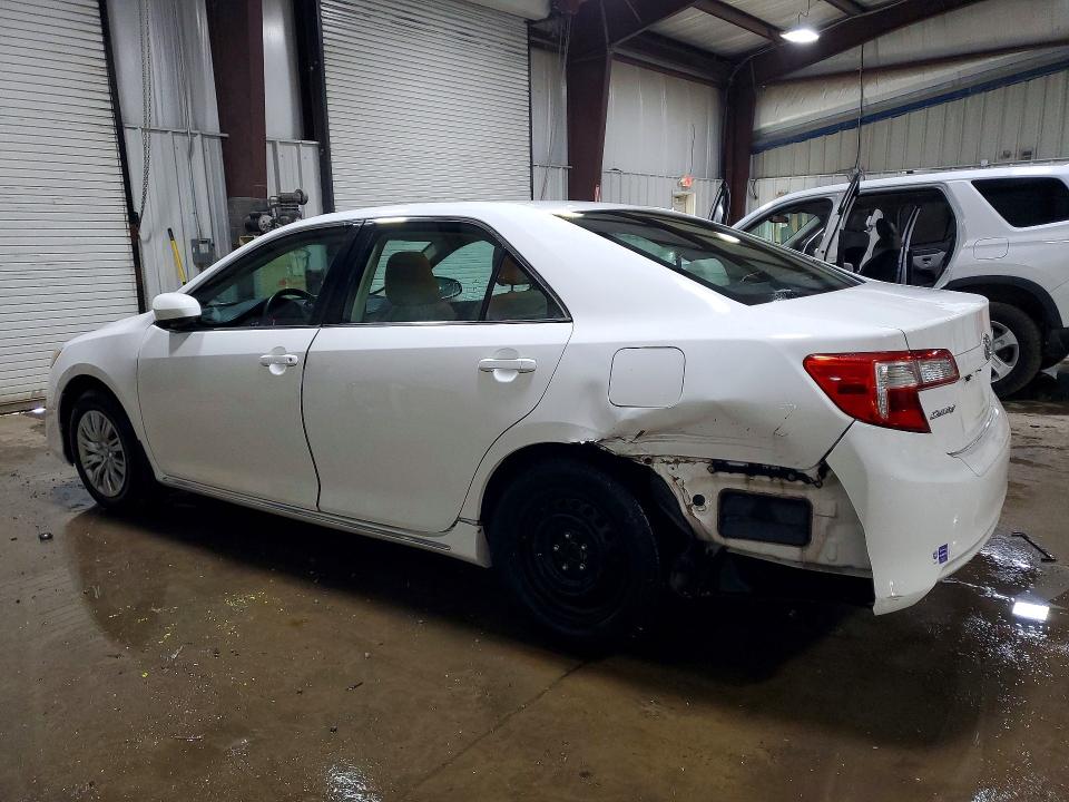2012 Toyota Camry მანქანა იყიდება აუქციონზე, vin: 4T4BF1FK2CR249047, აუქციონის ნომერი: 49714366